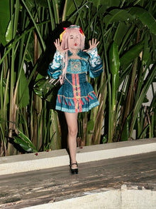 Naomi: Sak Amputee Girl - Halloween Special: A Costume Walk After Dark