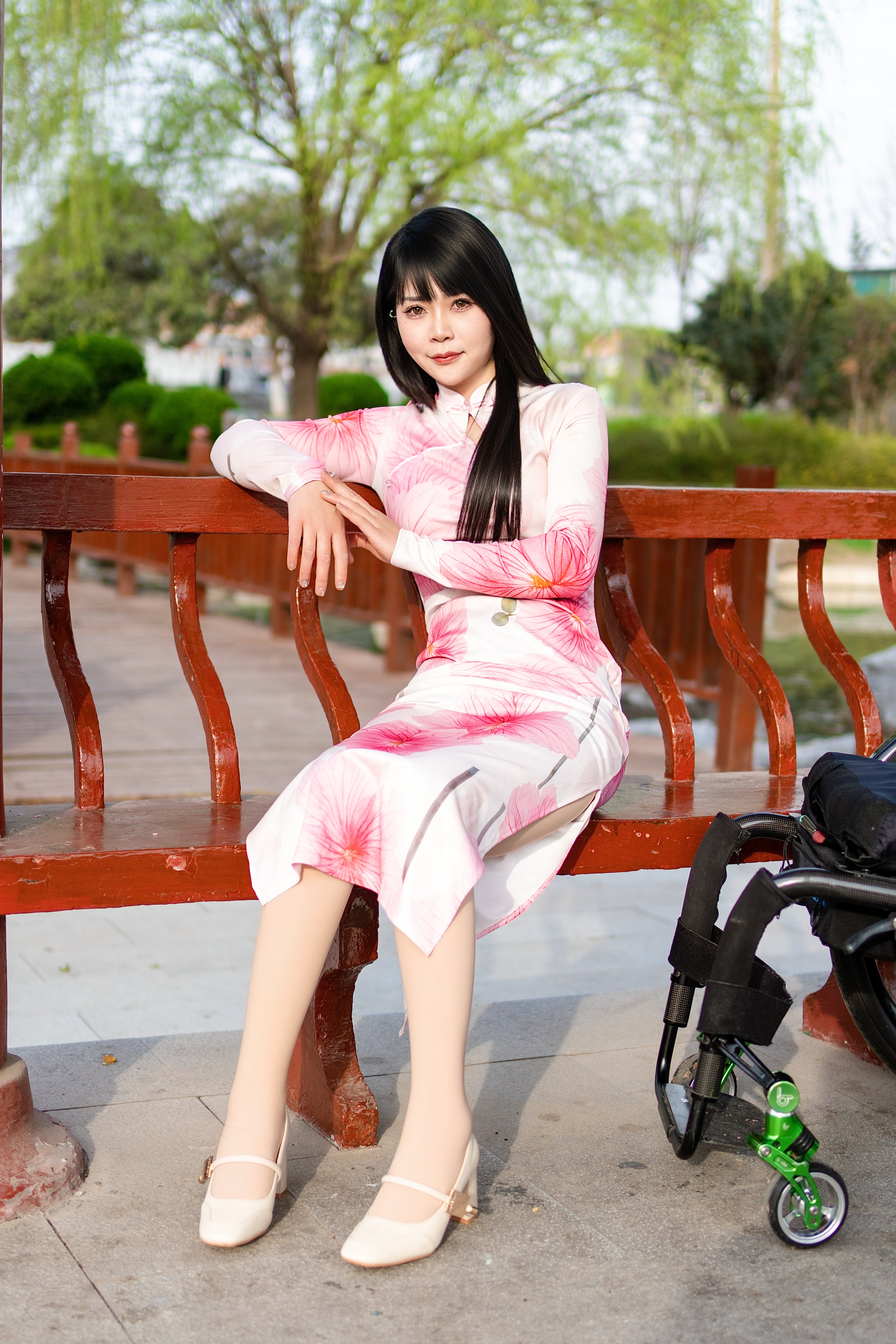 The Para Girl Nora - Springtime Wheelchair Trip