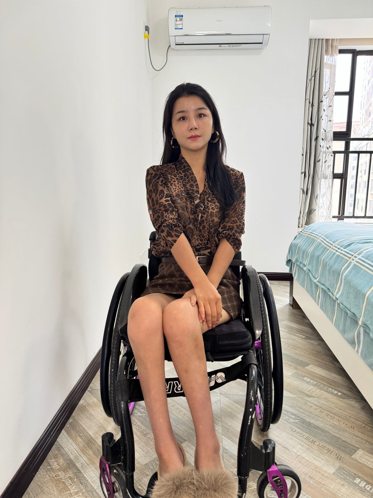 Belle: A Paraplegic Girl — Trying Out Different High Heels