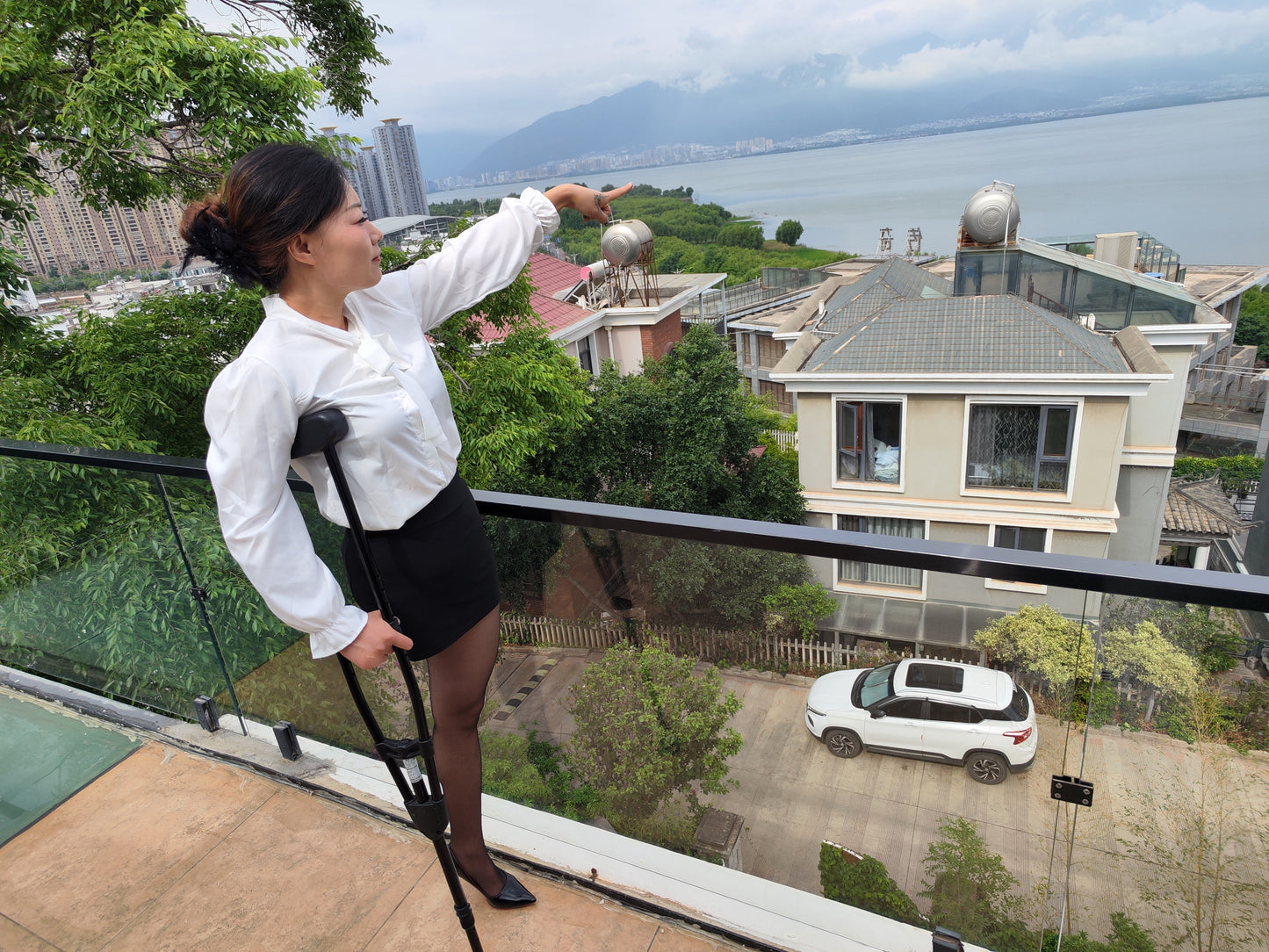 Emma: Shd Amputee Girl - Black Stockings, High Heels, and Walking on Cane
