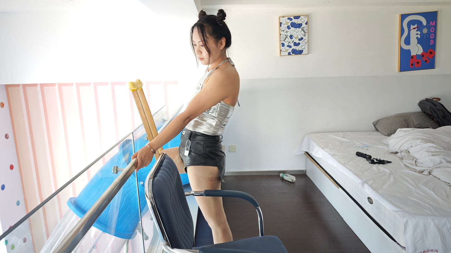 Abby: Ooe Amputee Girl - Close-up Visual Impact of Dismembered Limbs