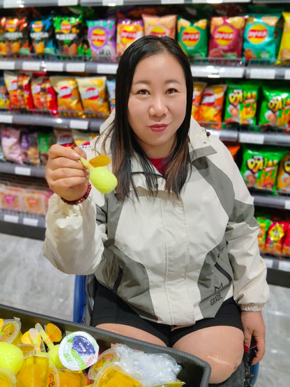 Beryl: Dak Amputee Lady - Shopping at the supermarket in a wheelchair
