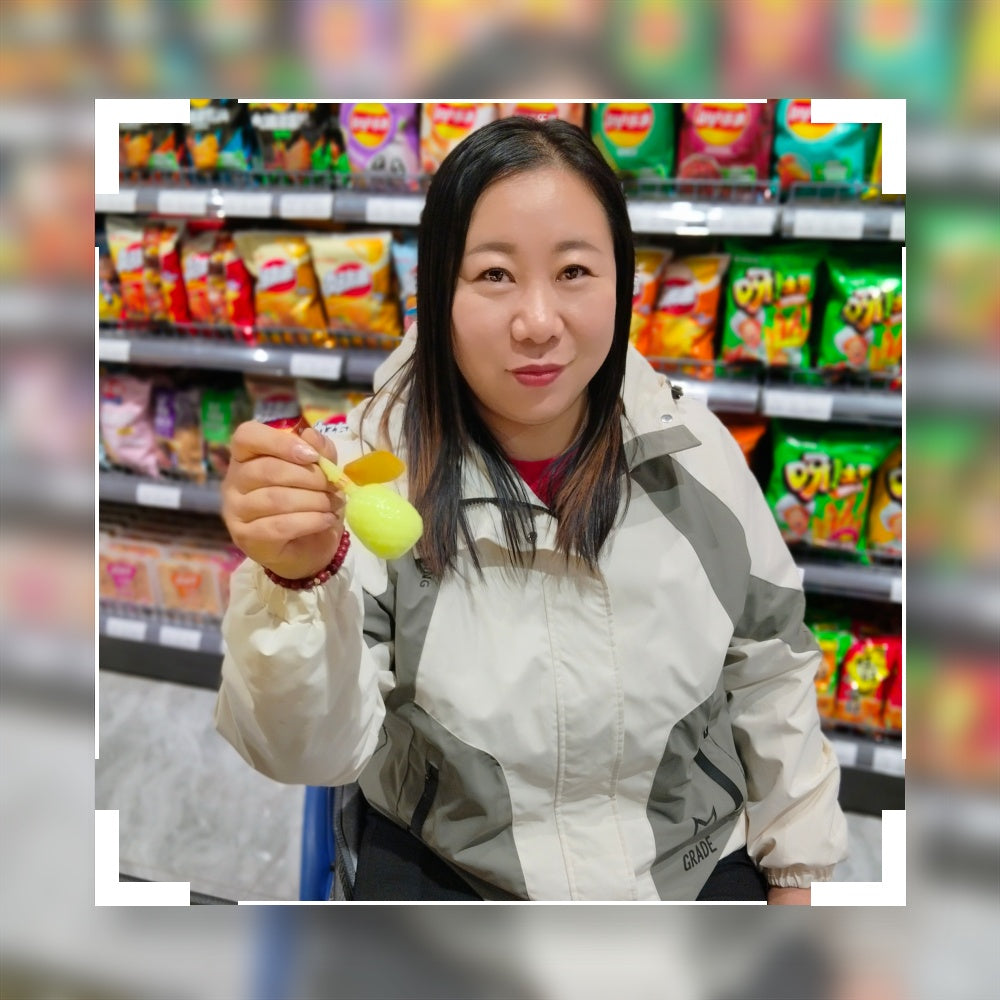 Beryl: Dak Amputee Lady - Shopping at the supermarket in a wheelchair