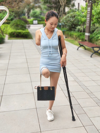 Abby: Ooe Amputee Girl Park Recreation Facilities