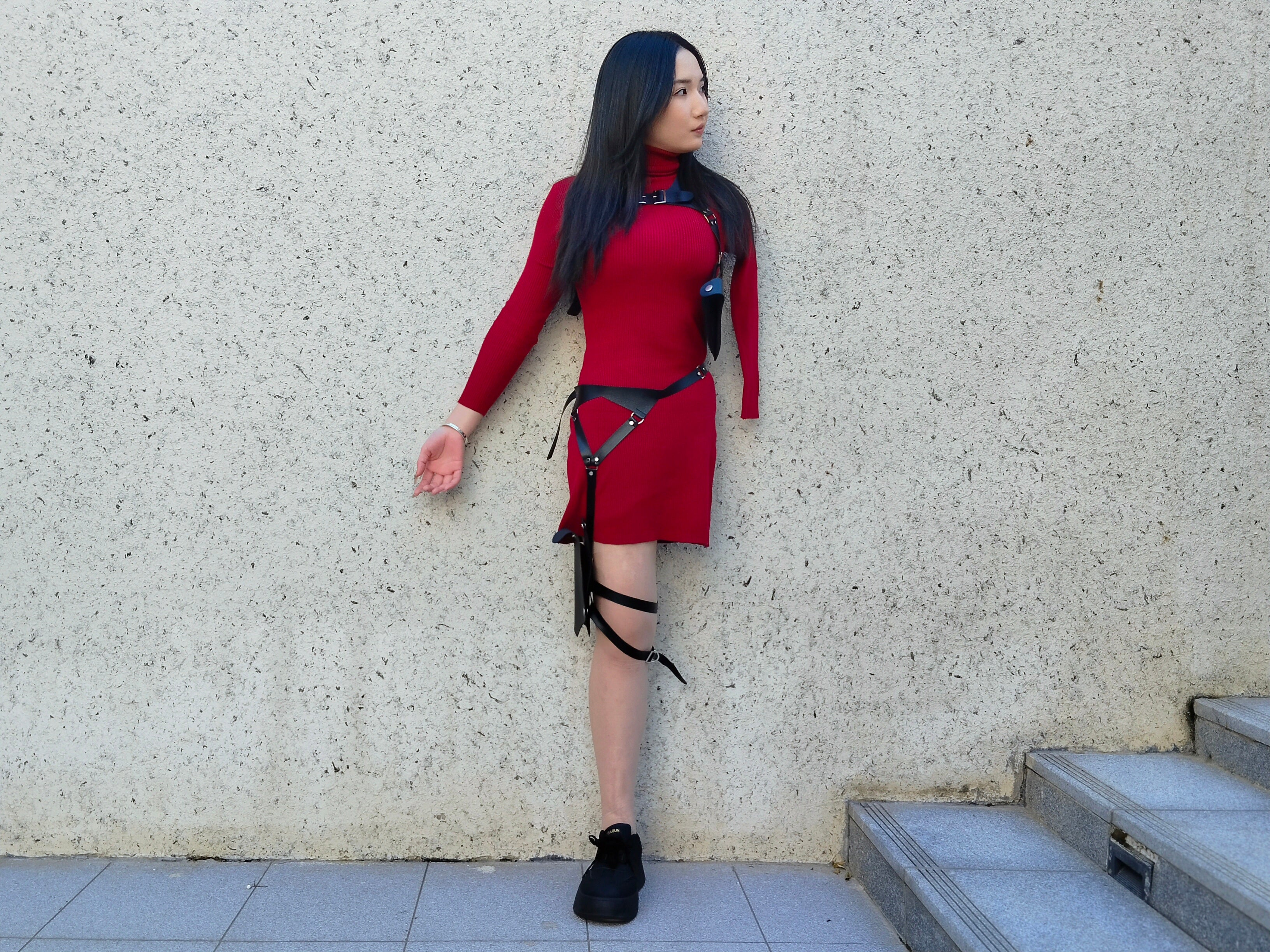 Beibei: OOE Amputee Girl Cosplay Tomb Raider lara