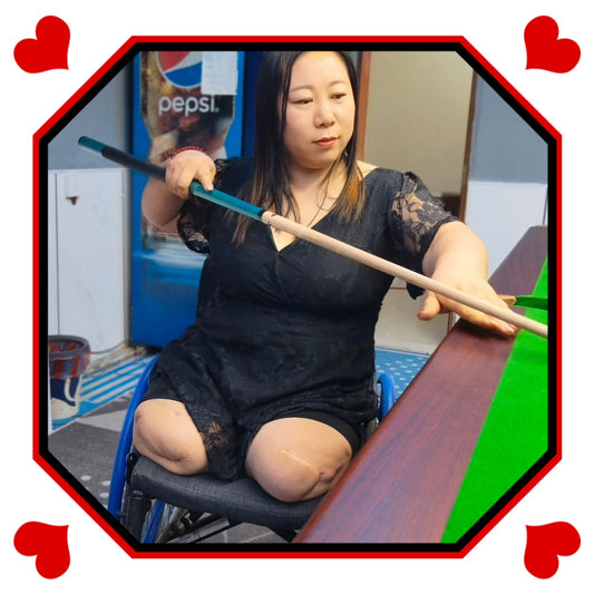 Beryl: Dak Amputee Girl - Showing how to play billiards without legs