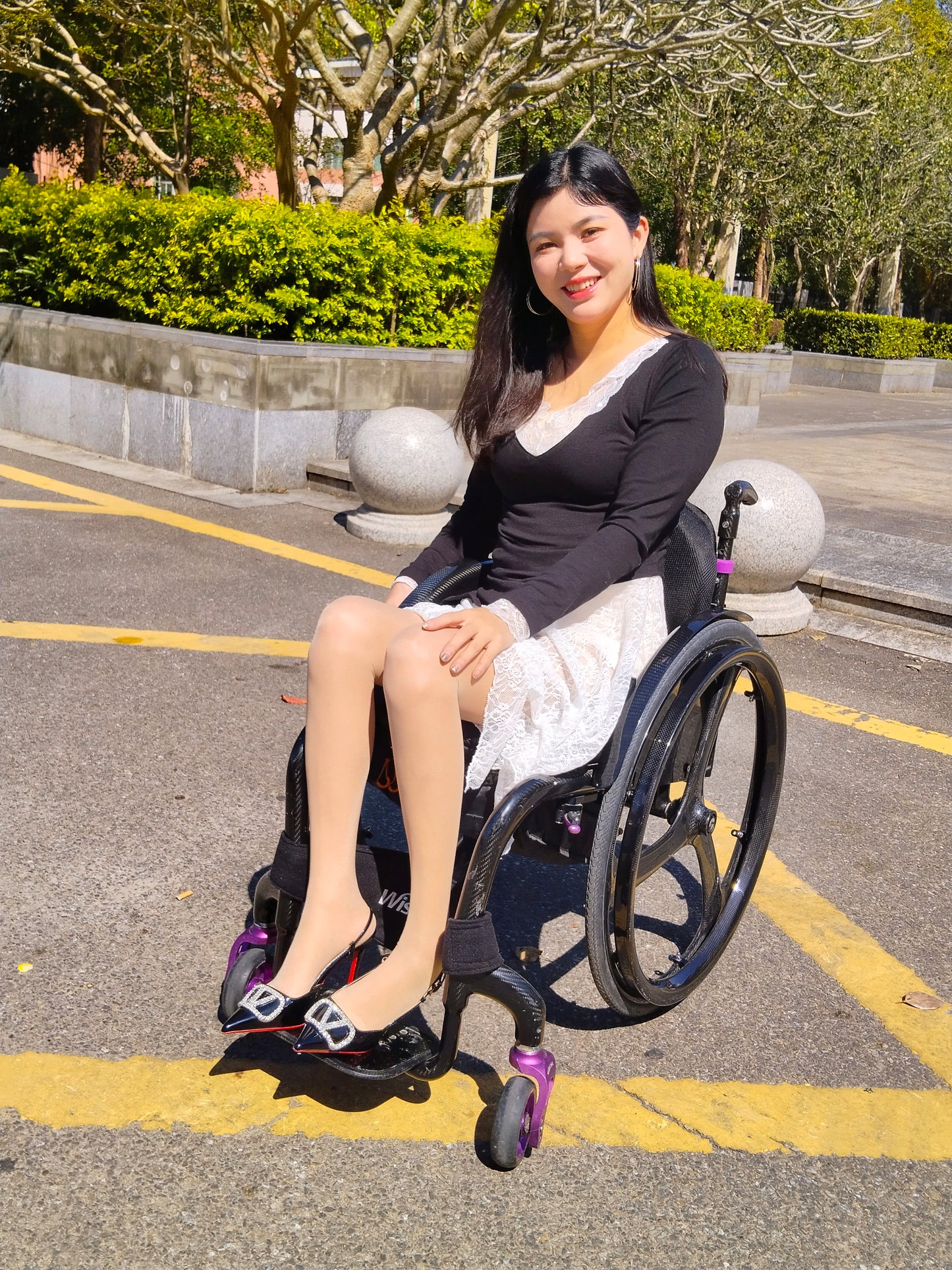 The Para Girl Jenny - Driving a car while in a wheelchair