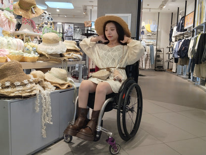 The Para Girl Kitty - Shopping in a Wheelchair