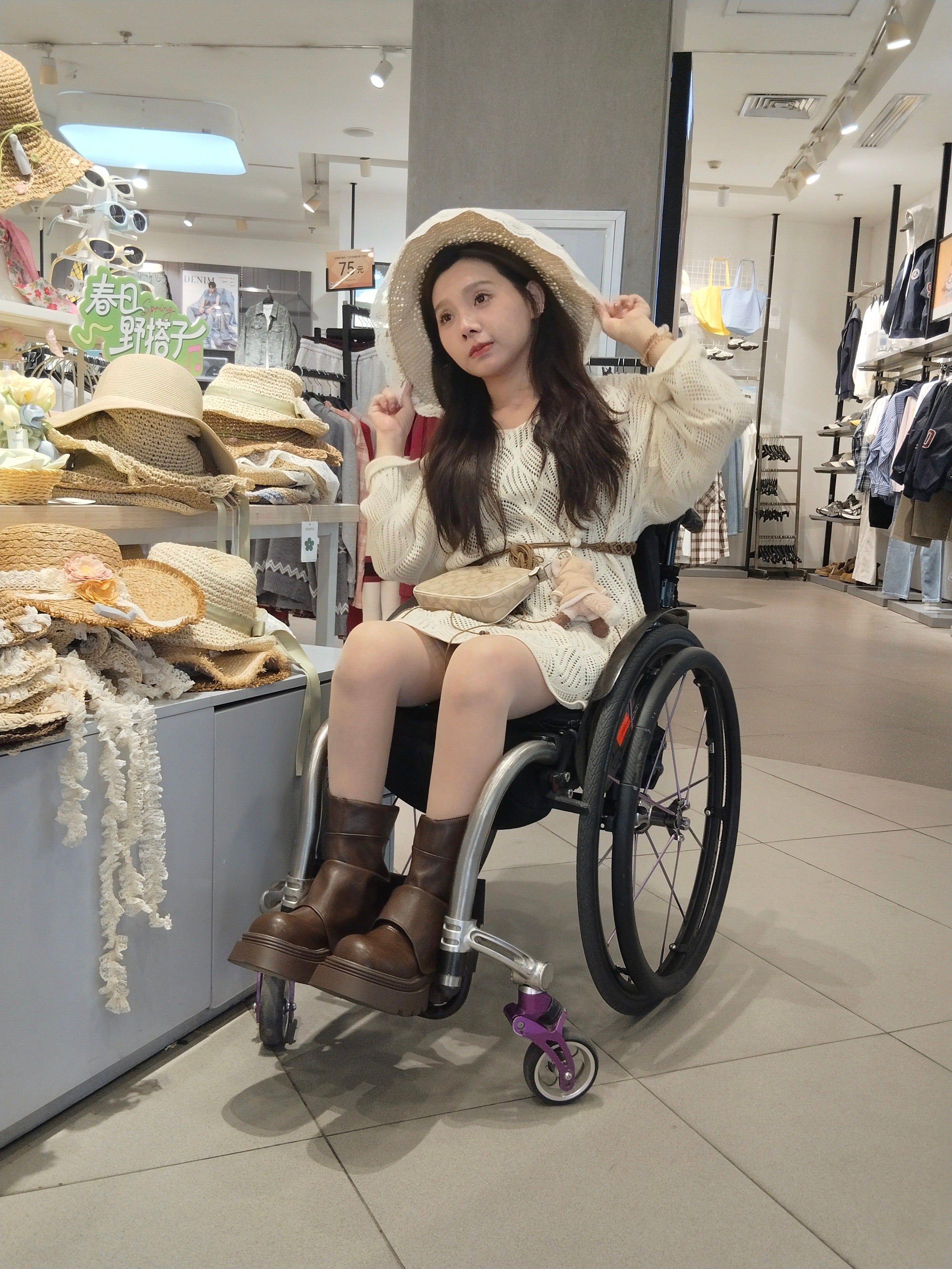 The Para Girl Kitty - Shopping in a Wheelchair