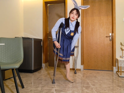 Rose the Polio Girl - Pretending to have a skinny leg injured