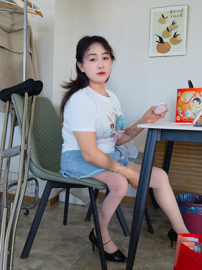 Rose the Polio Girl - Wearing high heels and using crutches to pick up takeout