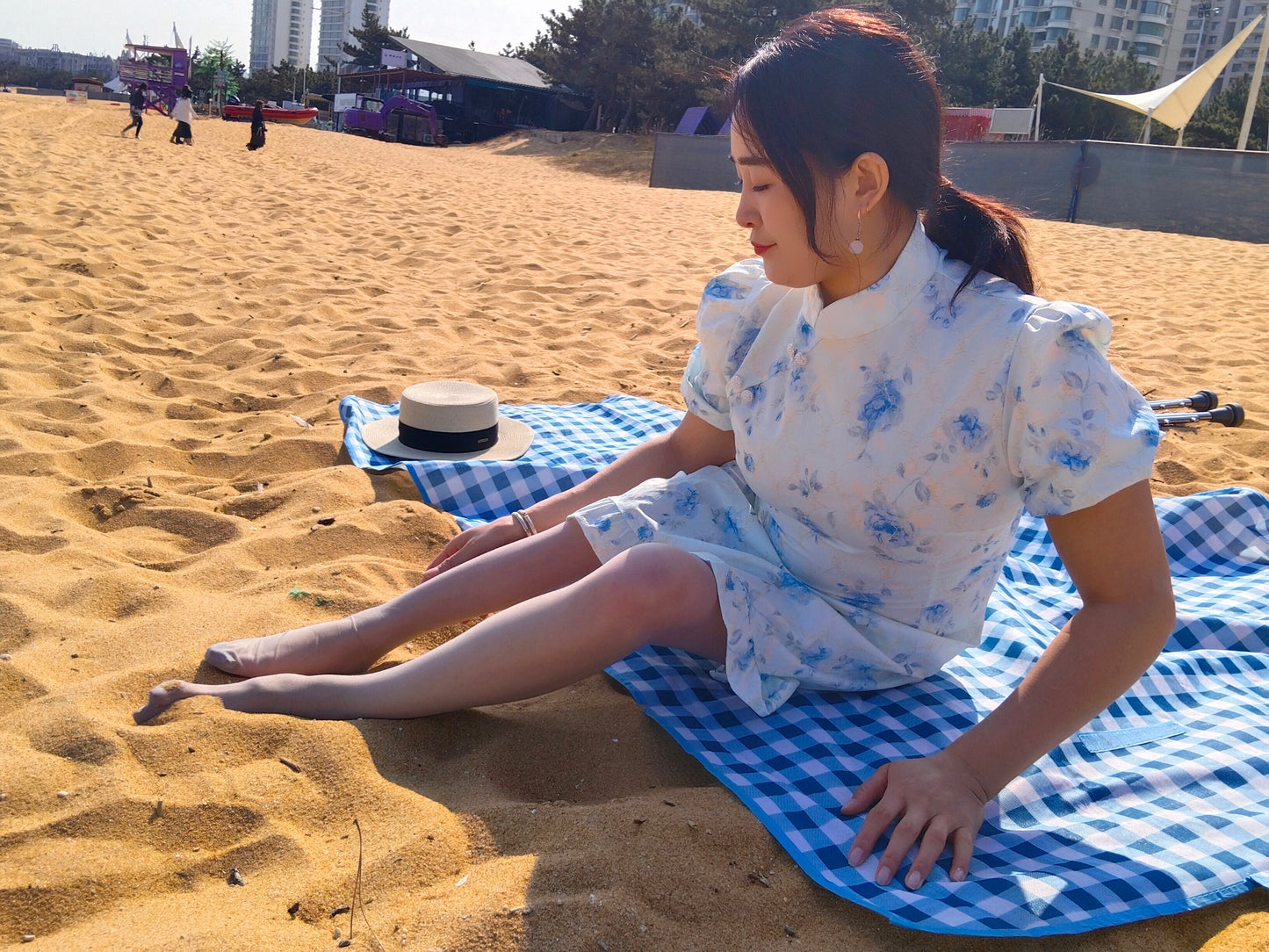 Rose the Polio Girl - High Heels, Stockings, and Cane - Beach Picnic