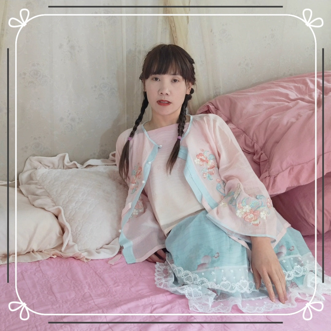 New Model, New Videos: The DAK Girl, Lvy — Life Without Legs