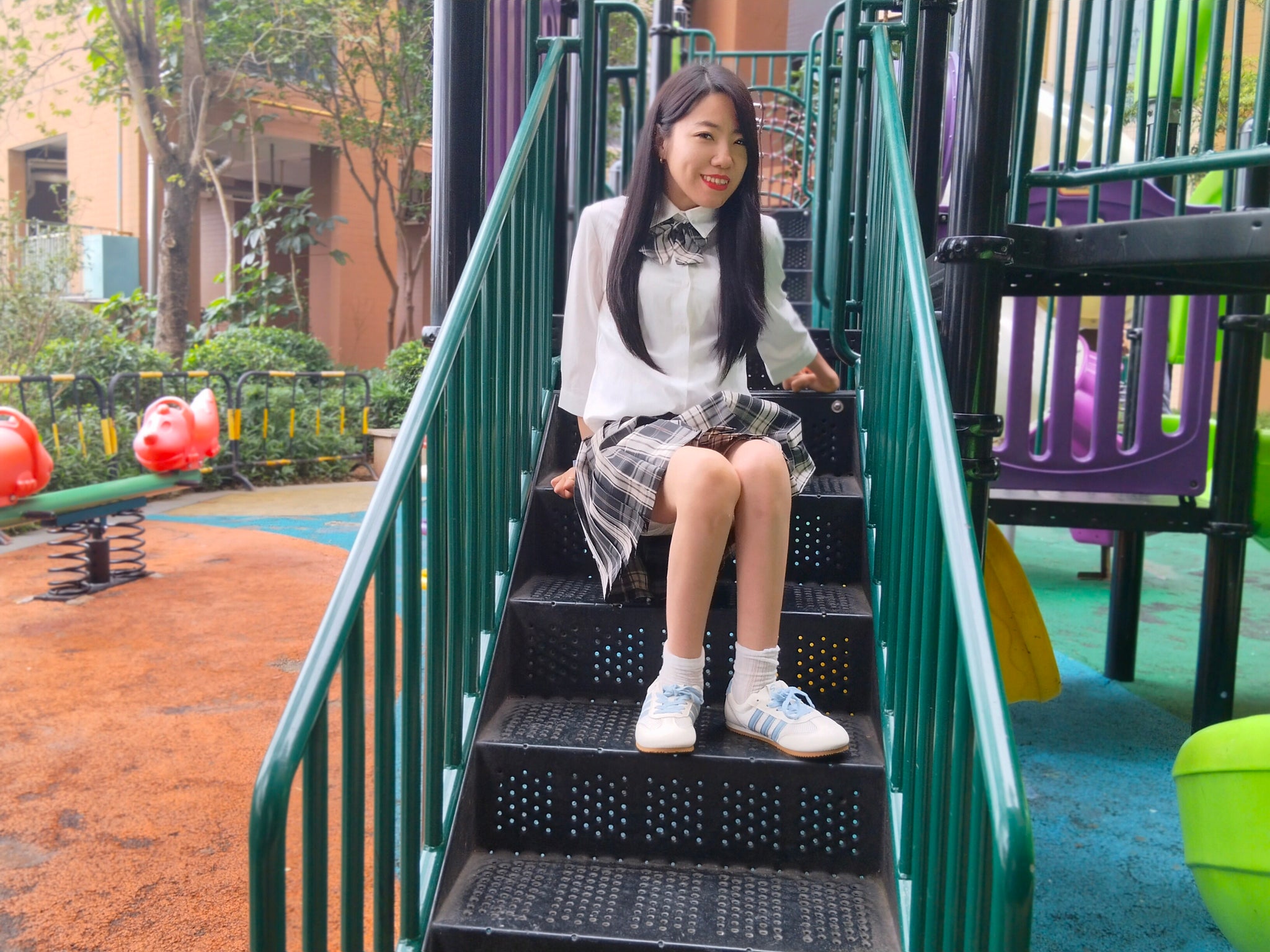 The Para Girl Sylvia - Experience Children's Playground Facilities