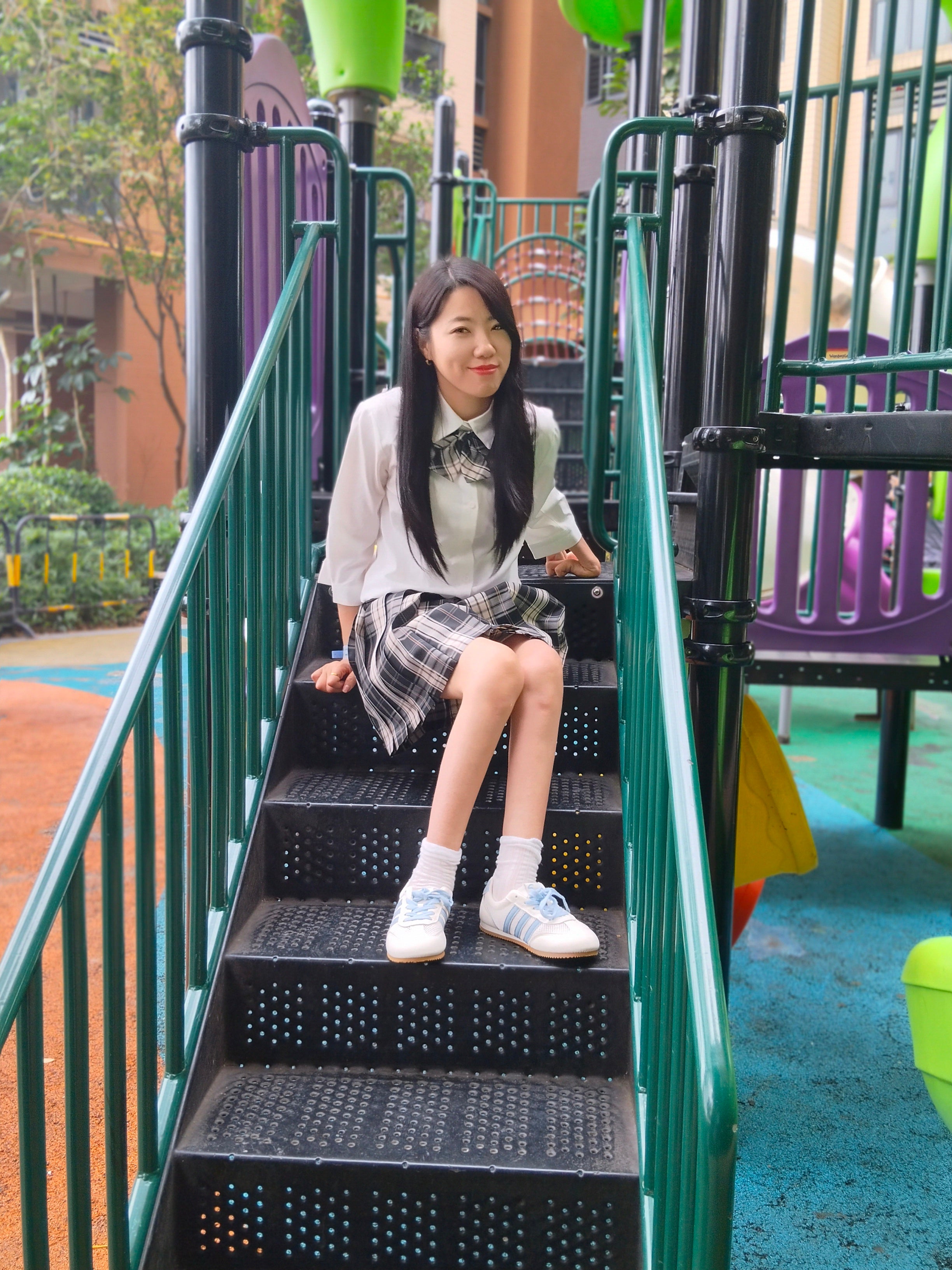 The Para Girl Sylvia - Experience Children's Playground Facilities