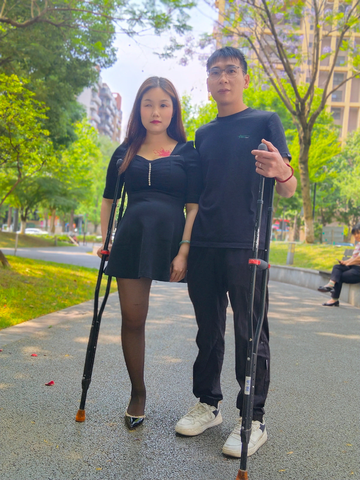 Jaya, the SHD and One-Eye Blind Girl - Intimate Interactions with Her Boyfriend