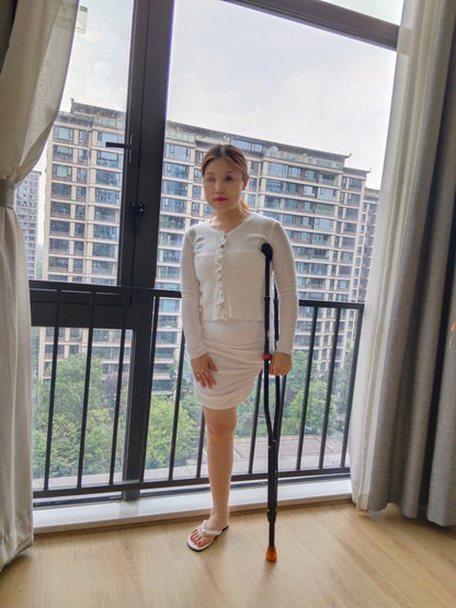 Jaya, the SHD and One-Eye Blind Girl - First Time Trying High Heels with Cudgels