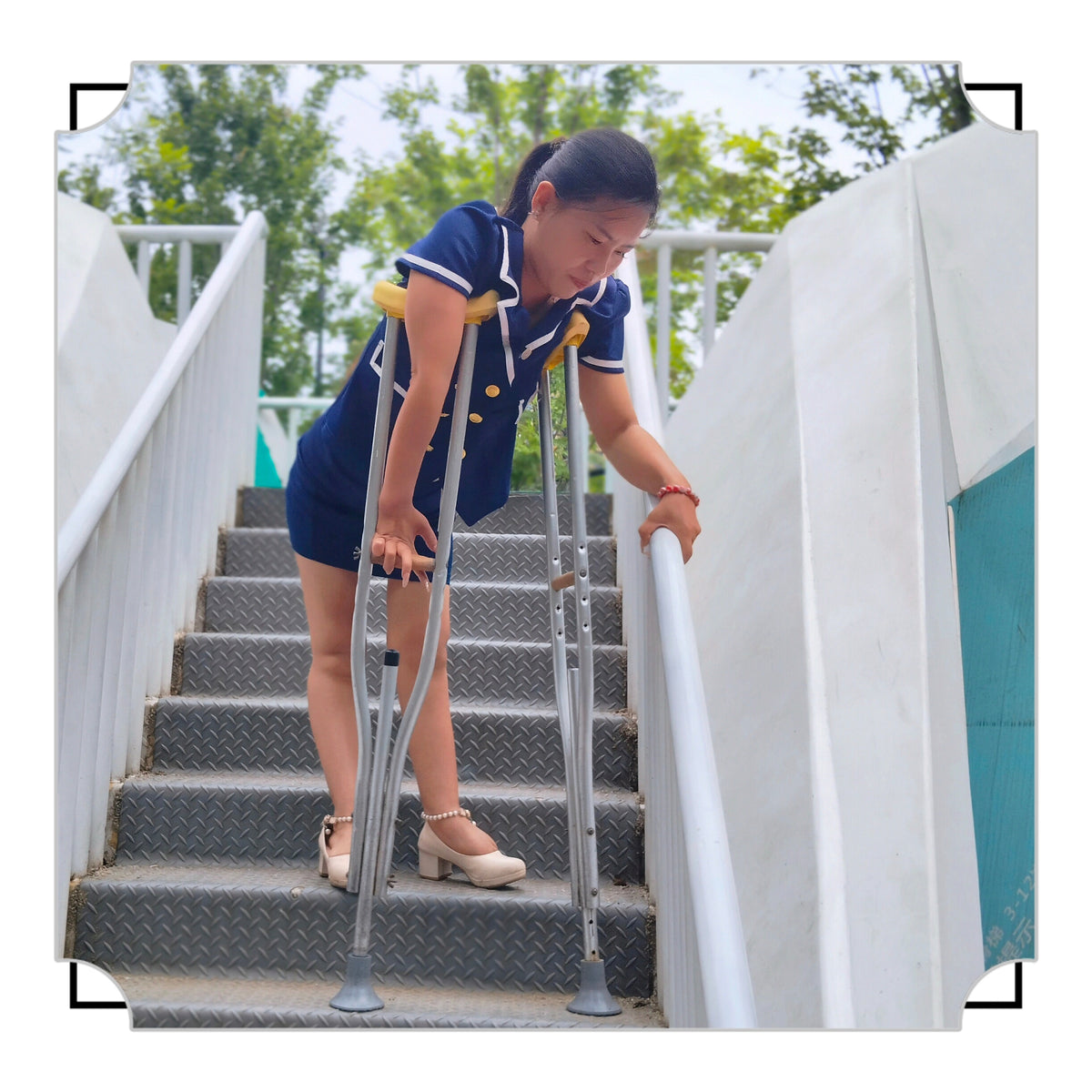 Maria: Polio Girl – Experiencing Playground Equipment on Crutches