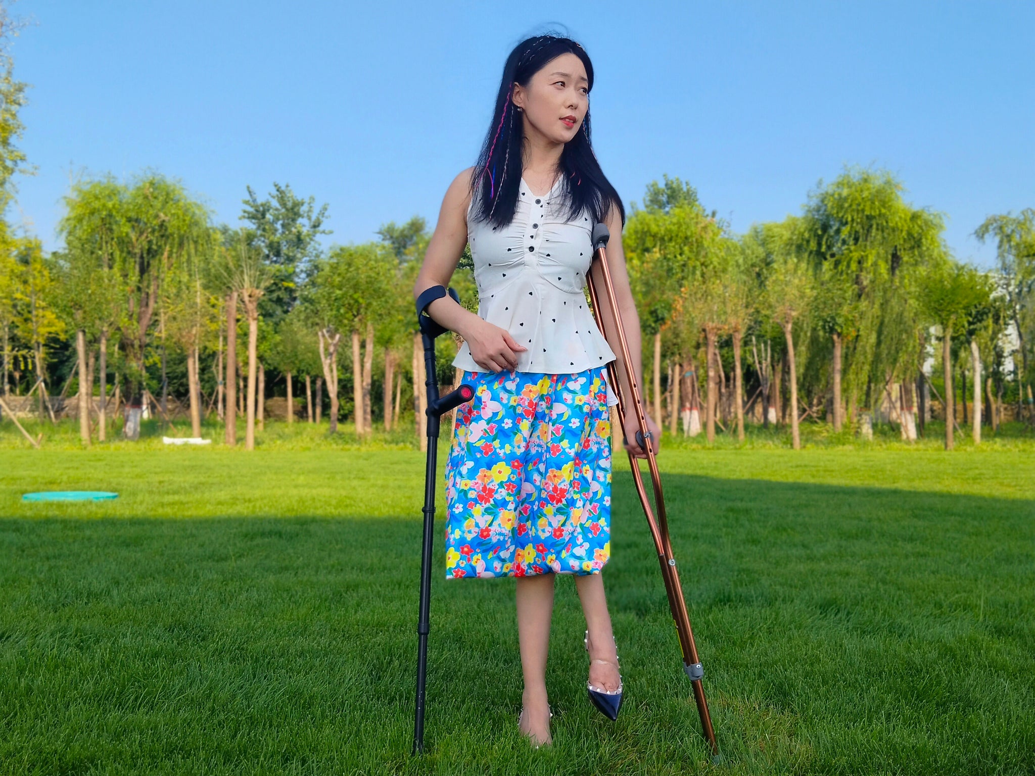 Milana the Polio Girl - First Time Trying High Heels with Crutches