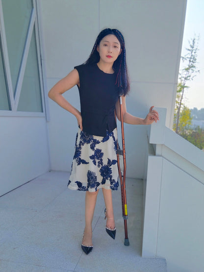 Milana the Polio Girl – Wearing High Heels on the Grass