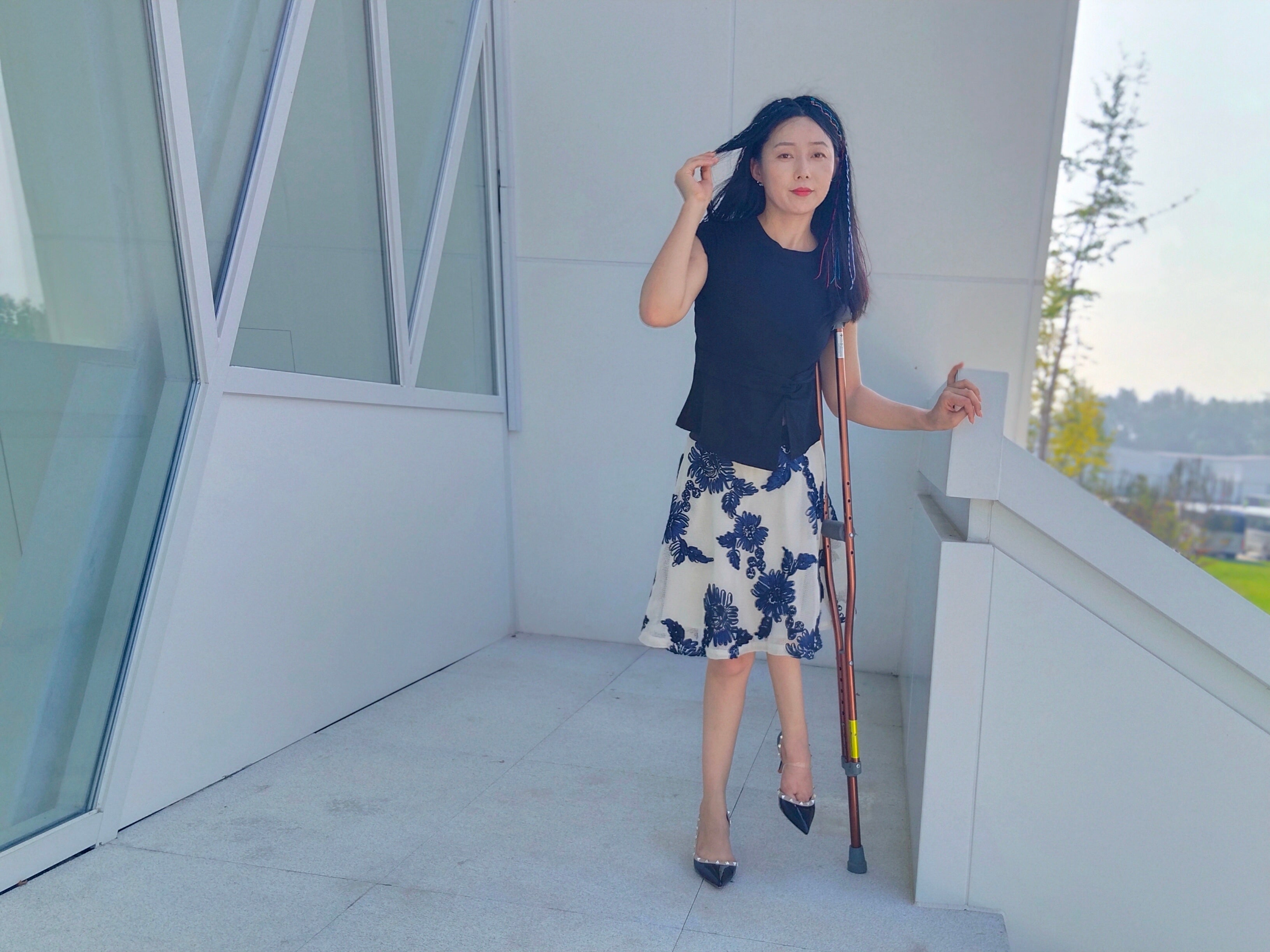 Milana the Polio Girl – Wearing High Heels on the Grass
