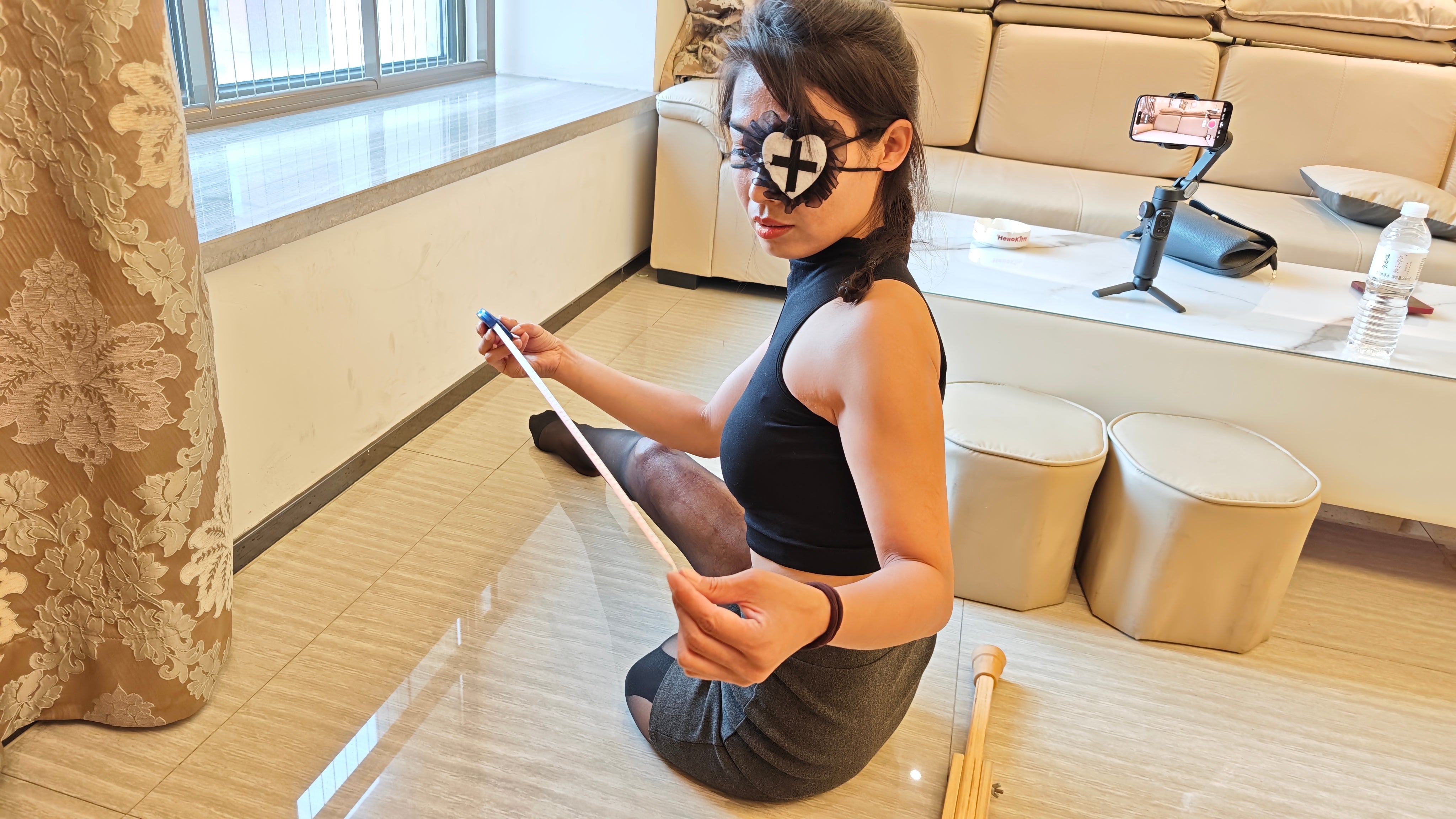 Ayla: AKA Amputee Girl - Measuring a Home on Crutches