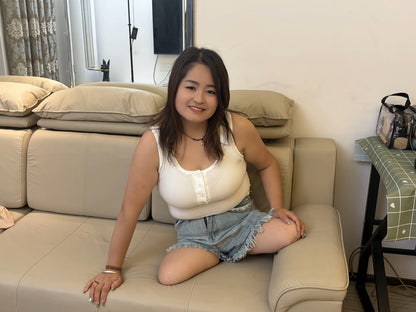 Tina, an Amputee Girl - Tidying Up the Room