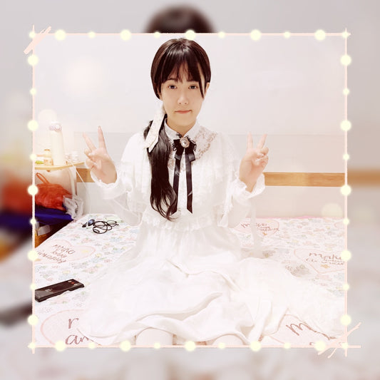 Mia: Paraplegic Girl - Green nail polish and white stockings