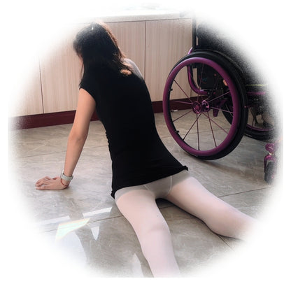 Zoe: The paraplegic girl licking her toes while wearing stockings