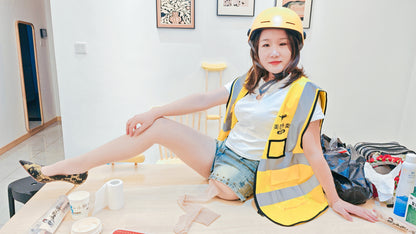 Naomi: Amputee Girl - Daily Life of a Food Delivery Rider