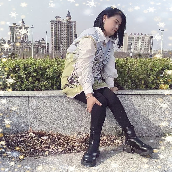 Carrie: The Polio Lady's - Going down the stairs on crutches and driving out