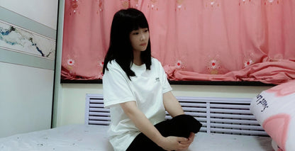 New model New video:"Sally:Dak girl"