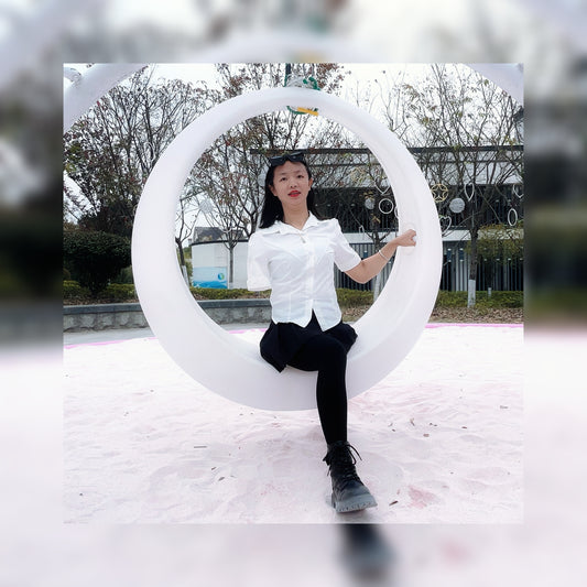 Meimei: Ooe amputee takes a walk in the countryside