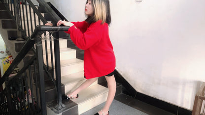 Miki: Polio girl go up and down stairs