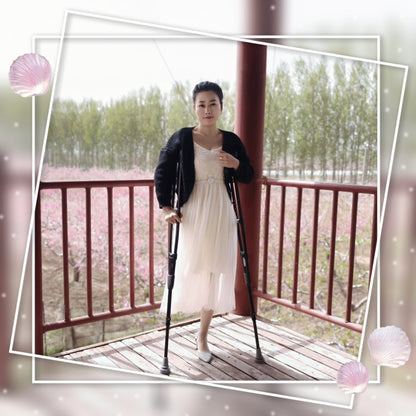 Emma: Shd lady in the peach blossom blooming forest