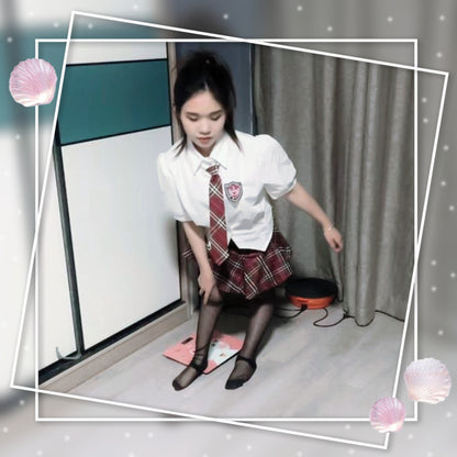 Lolicc: Polio Girl is currently residing in Guangzhou