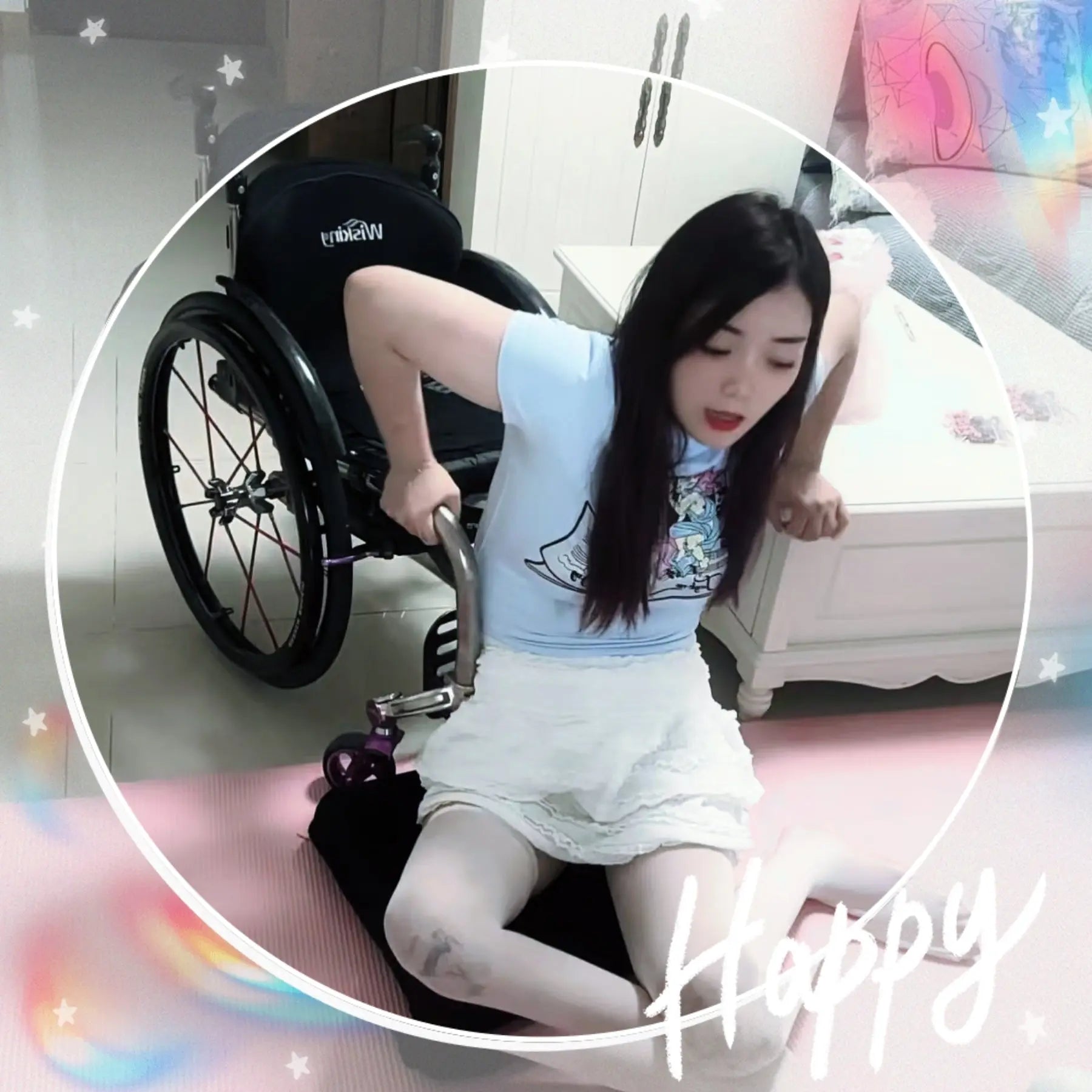 Ava: Paraplegic Girl climbs onto a wheelchair AmputeeClub