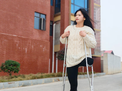 Alisa: Sak Amputee Girl receives new crutches