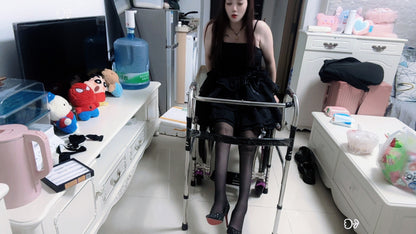 Ava: Paraplegic Girl Brace Standing