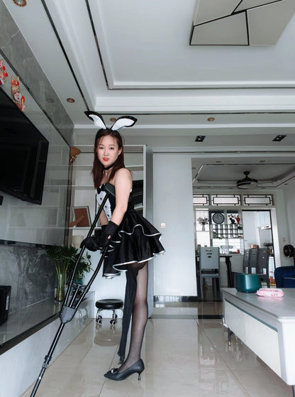 Iris: Sak Amputee girl Rabbit girl