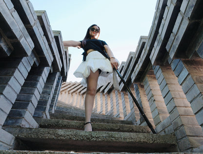 Iris: Sak Amputee Girl tours Brick Castle