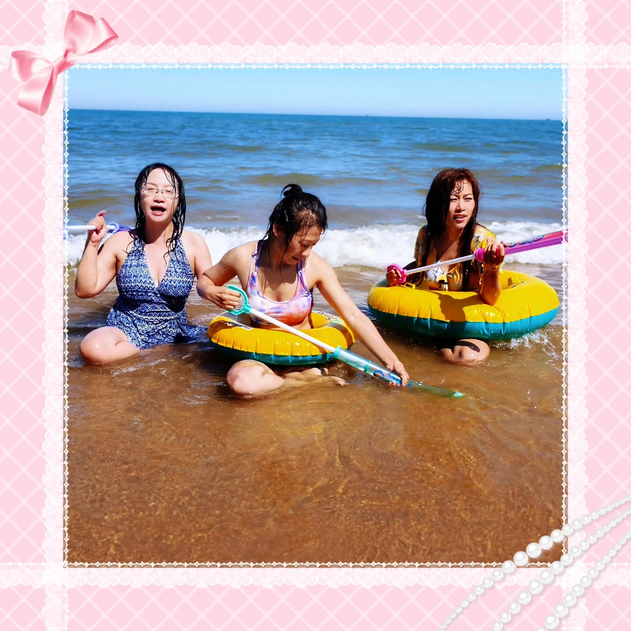 Lanzi, Ayla, Emma: 3 Amputee Girls Gathering at Sea AmputeeClub