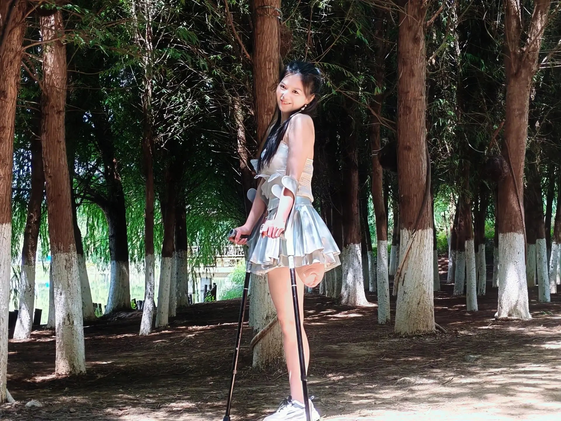 Alisa: Sak Amputee Girl at Wetland Park AmputeeClub