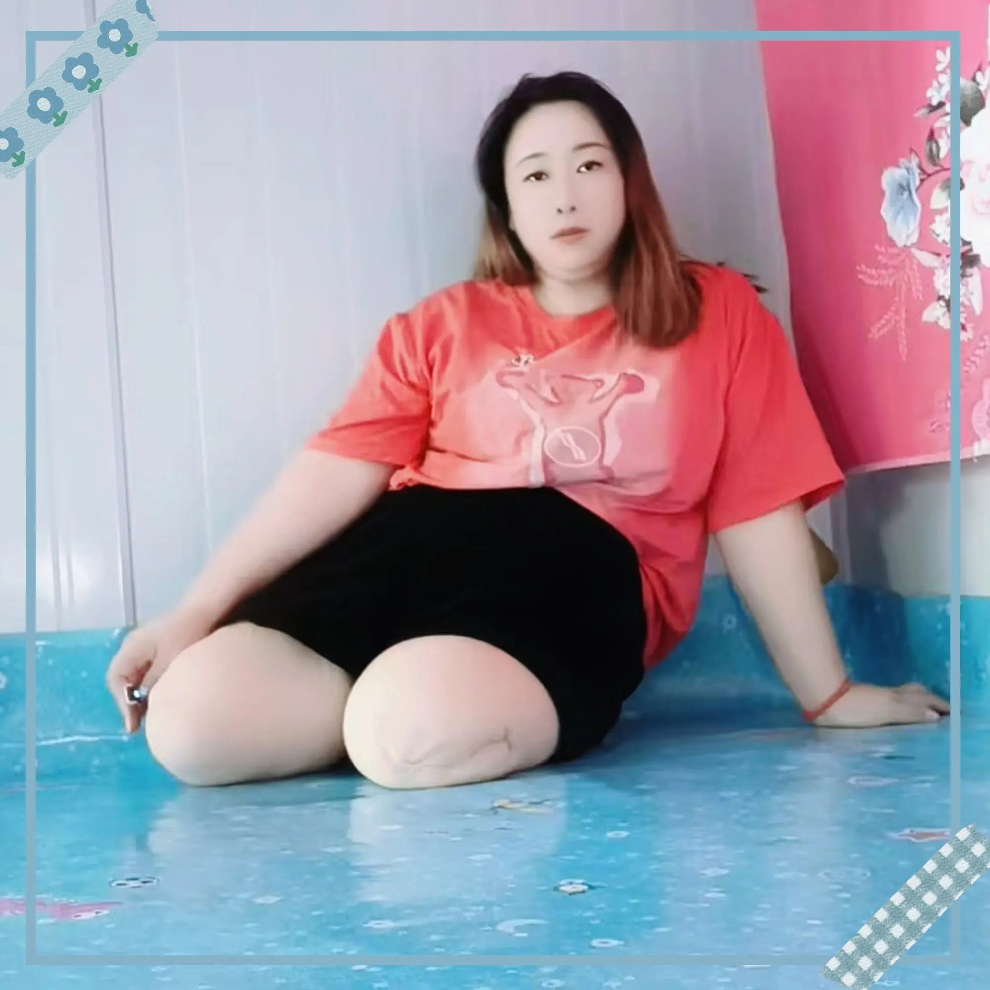 Beryl: Dak Amputee Girl without legs and leg prosthetics AmputeeClub