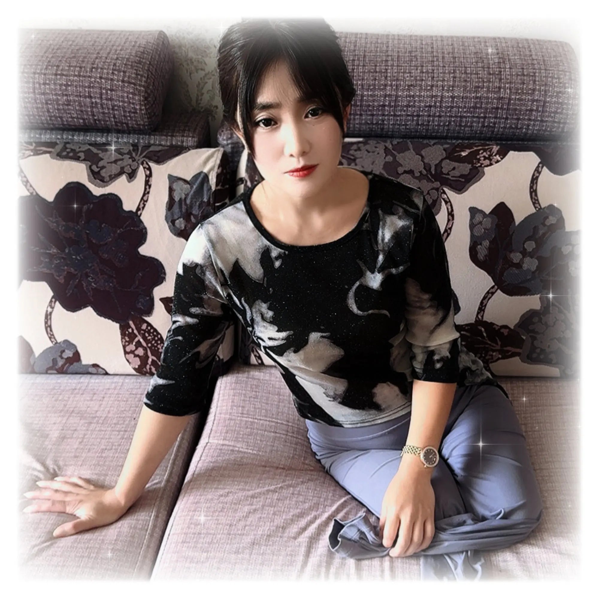 Sally:Dak Amputee Girl at home AmputeeClub