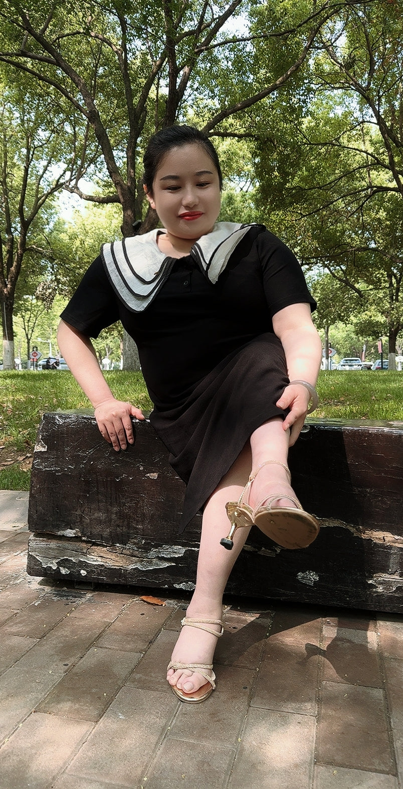 New model New video: "Hedy:Polio Girl"