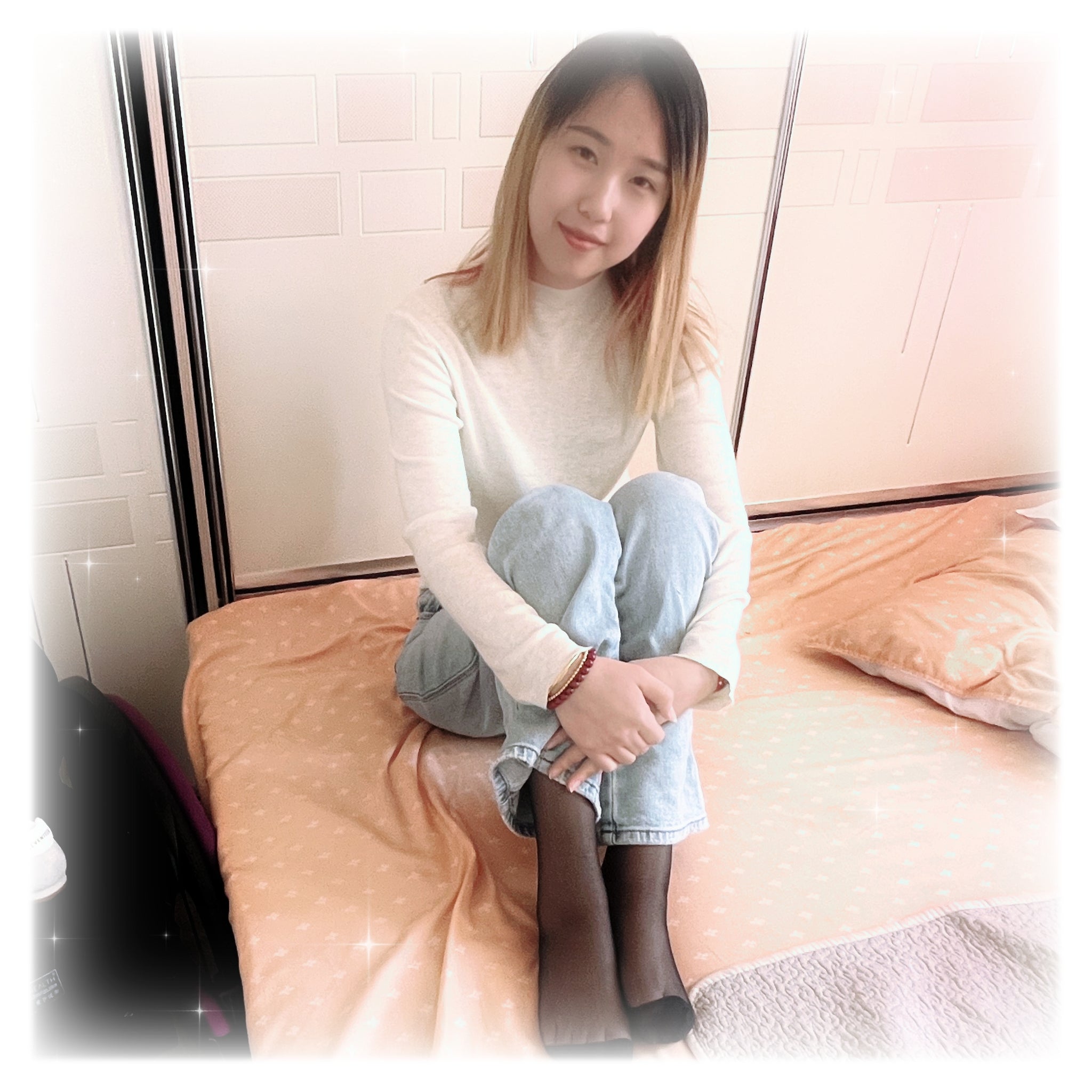 Zoe: Paraplegic Girl - Strap Stocking