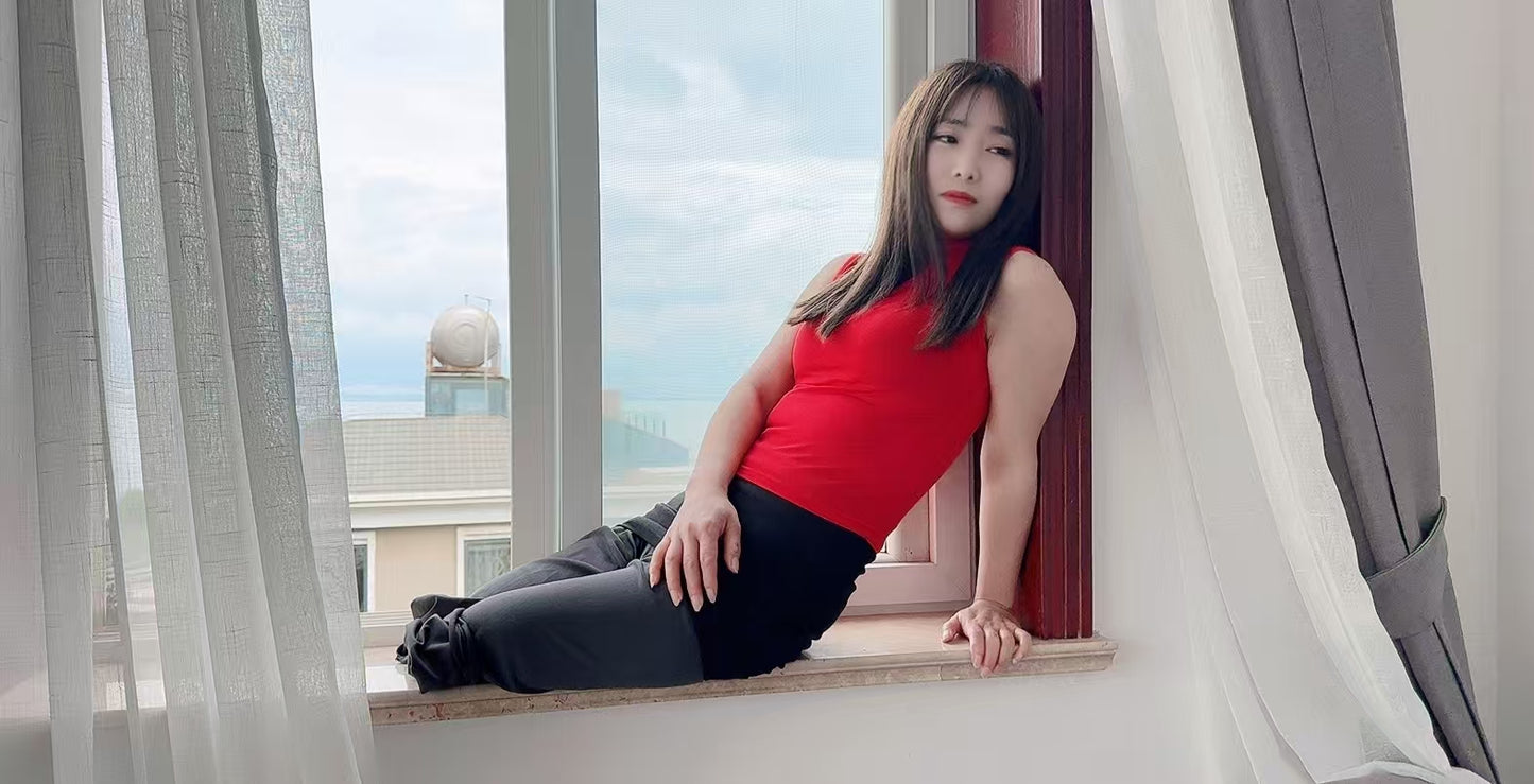 Sally: Dak Amputee Girl - Red clothed girl wearing a pair of prosthetic limbs