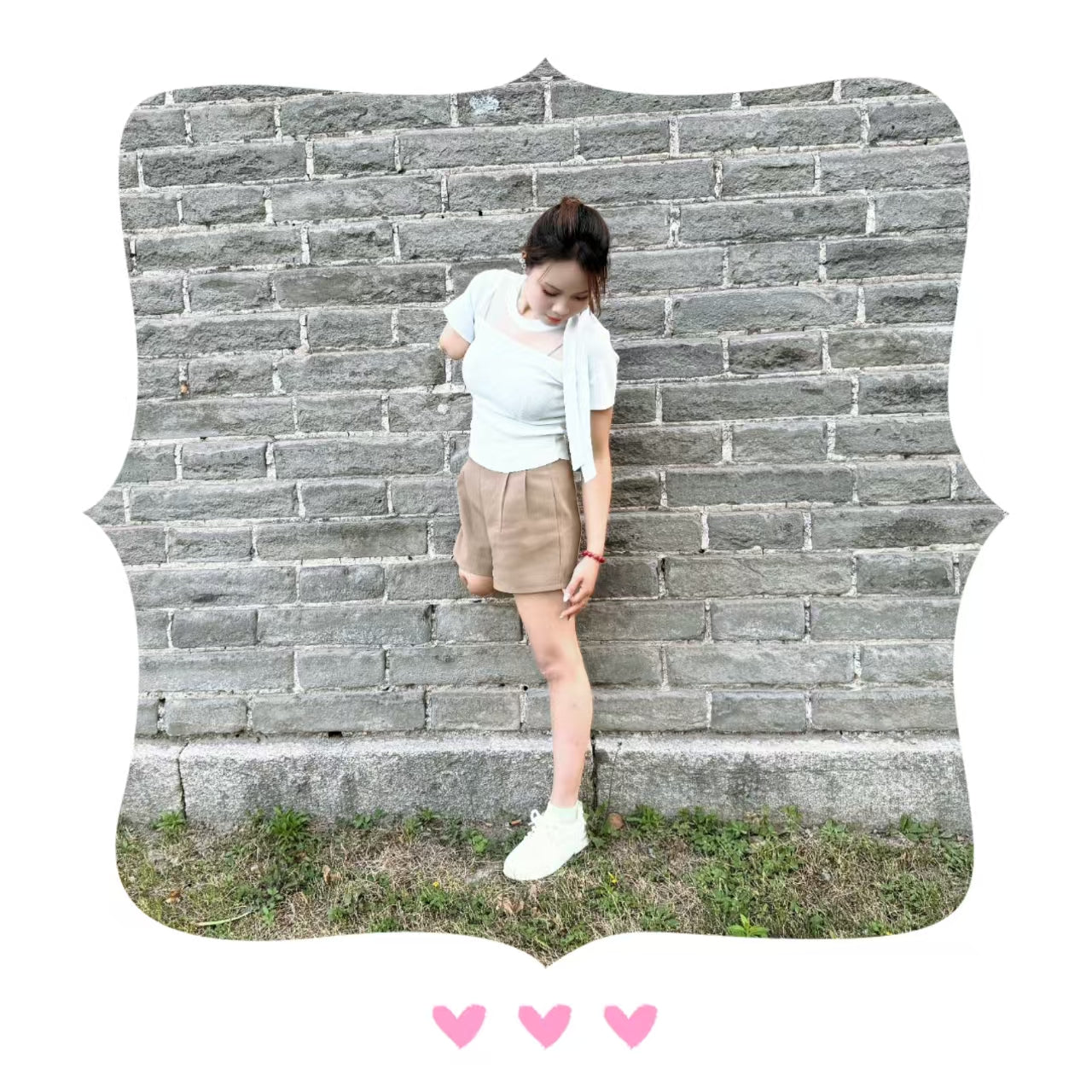 Abby: Ooe Amputee Girl - hopping under the city walls - AmputeeClub