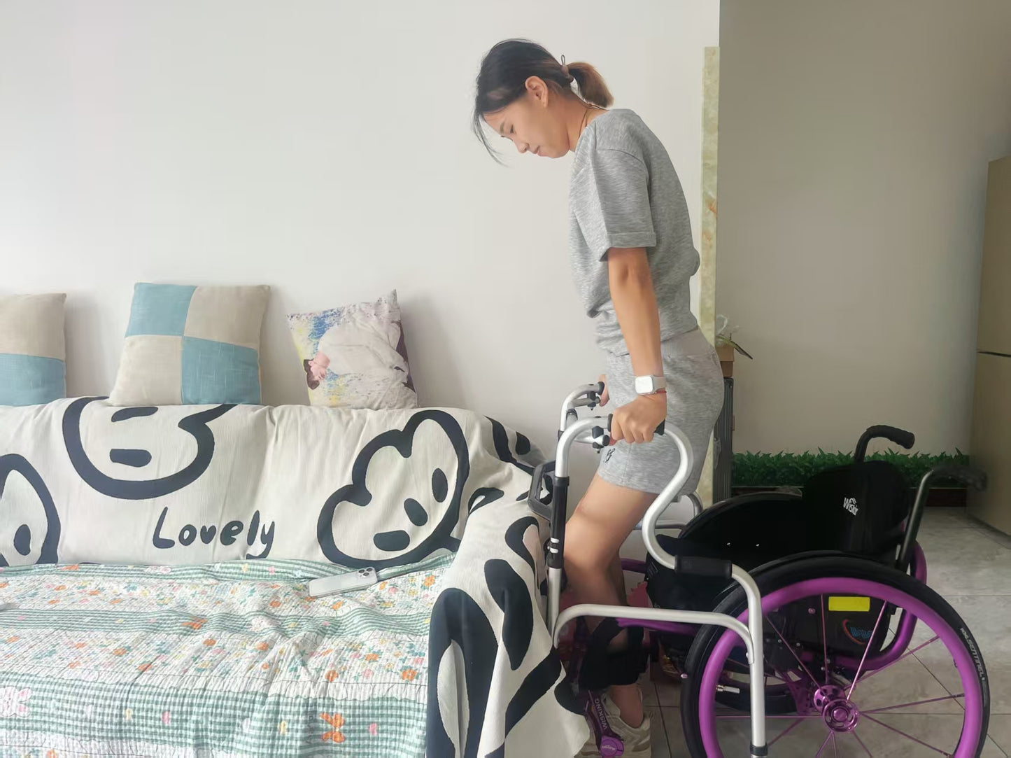 Zoe: Paraplegic Girl - rhinestone sandals and black stockings - AmputeeClub